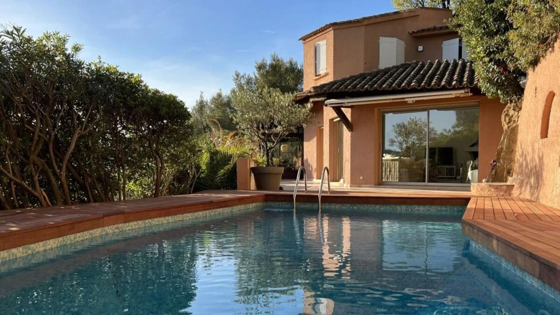 Welcoming Holiday Home In Hyeres