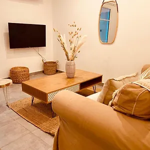 Appartement  douce Nuit Médiévale , Hyères