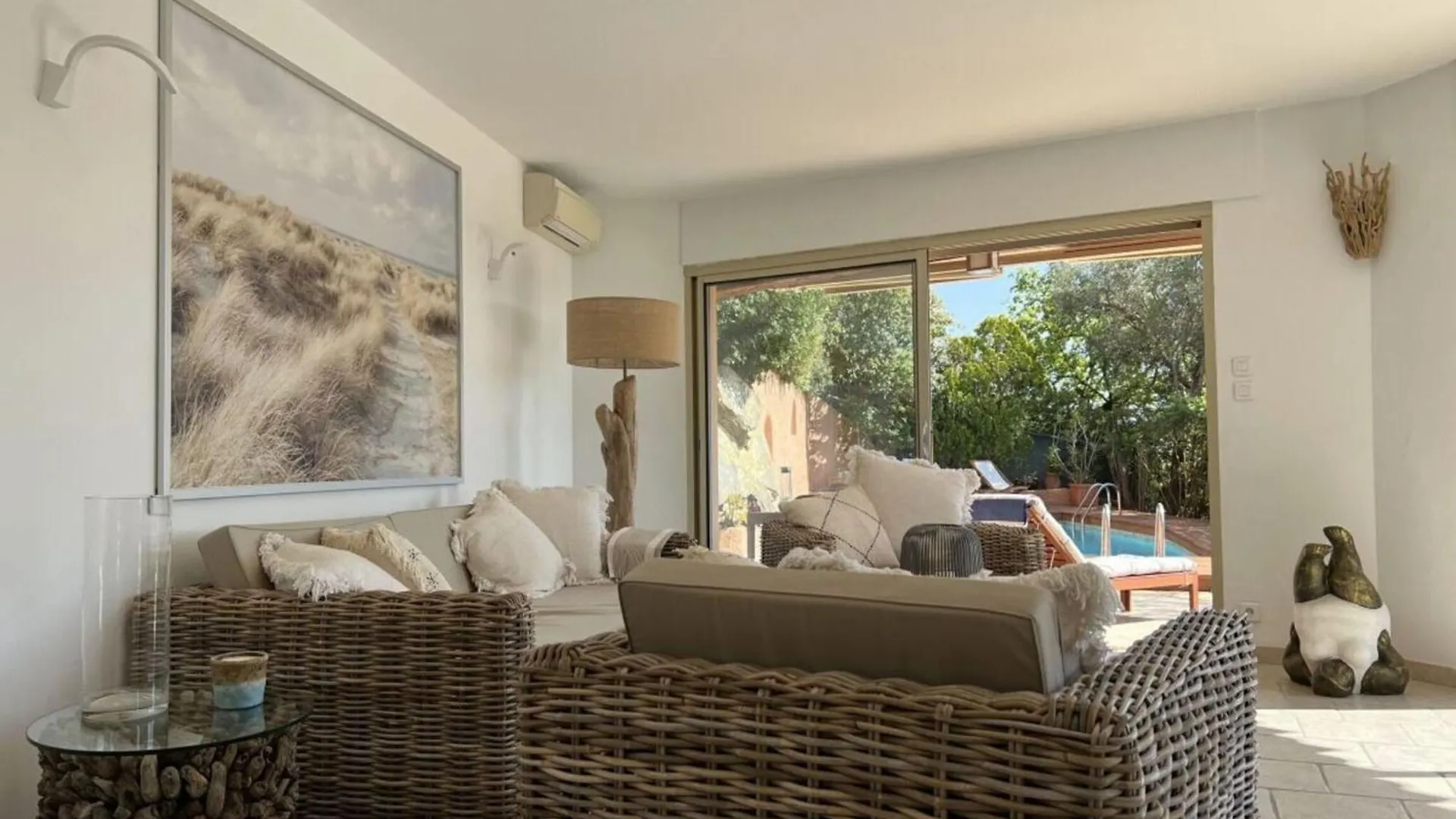 Welcoming Holiday Home In Hyeres France