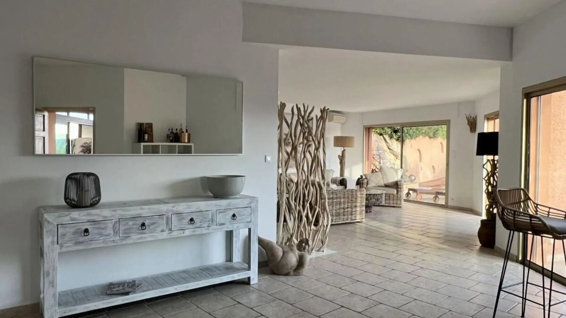 Apartment Welcoming Holiday Home In Hyeres