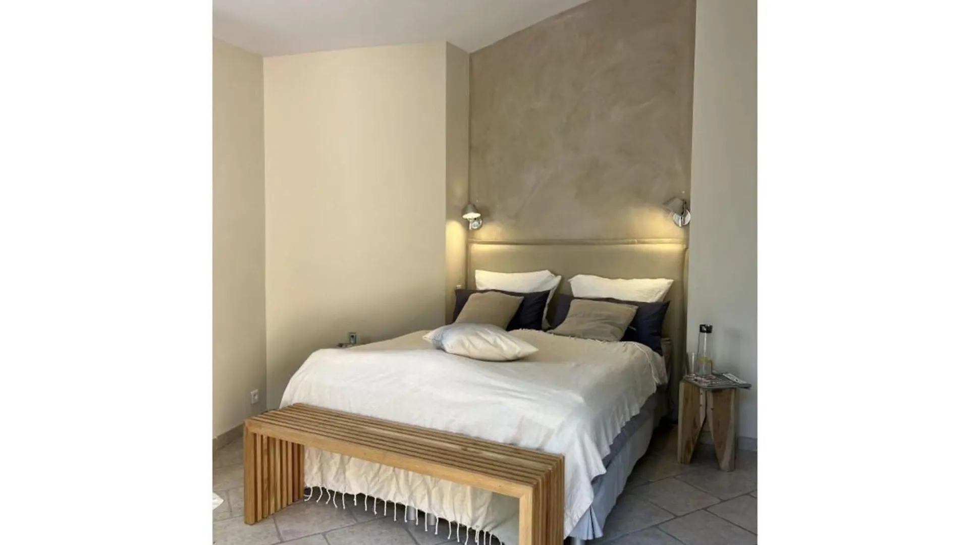 Welcoming Holiday Home In Hyeres Apartment