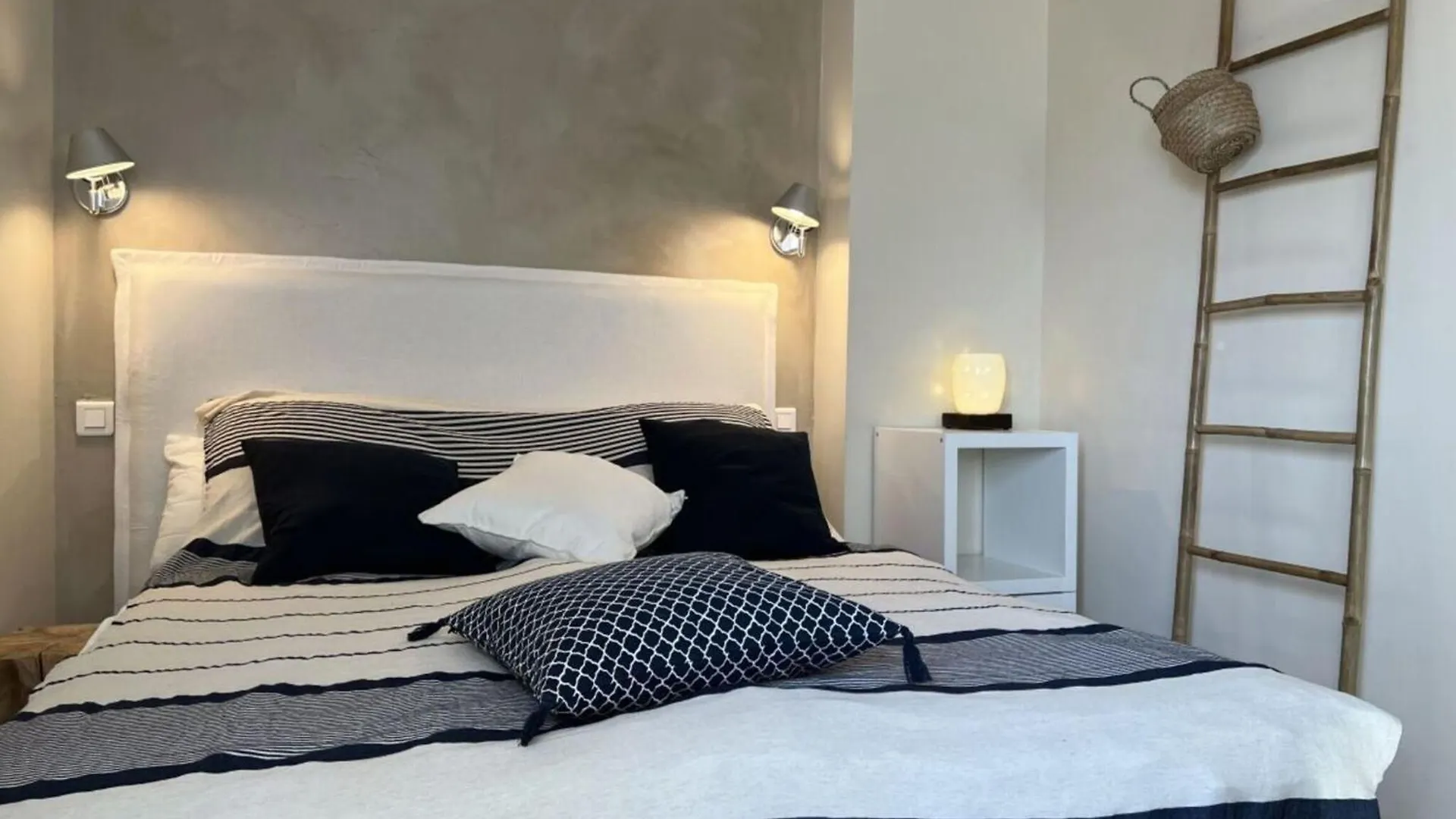Welcoming Holiday Home In Hyeres