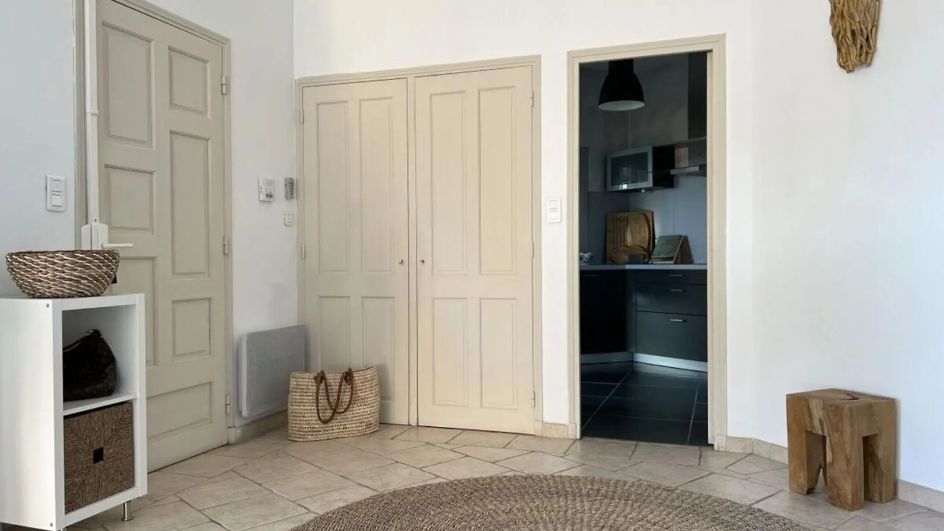 Welcoming Holiday Home In Hyeres 0*,