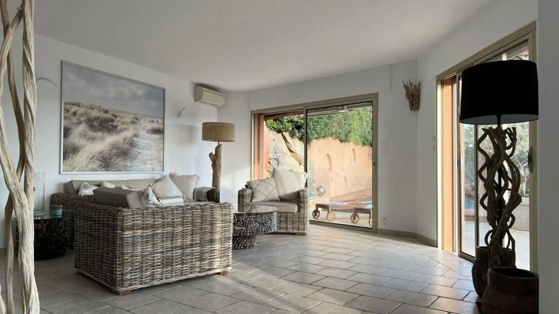 Apartment Welcoming Holiday Home In Hyeres