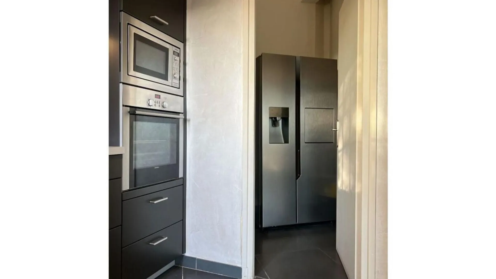 Welcoming Holiday Home In Hyeres Apartment